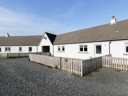 Starfish Cottage, Salen