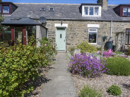 5 Distillery Cottages, Banff