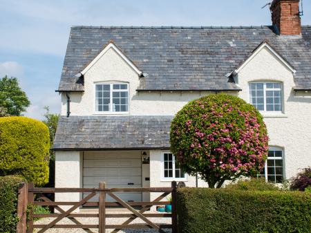 Glencoe Cottage, Broadway