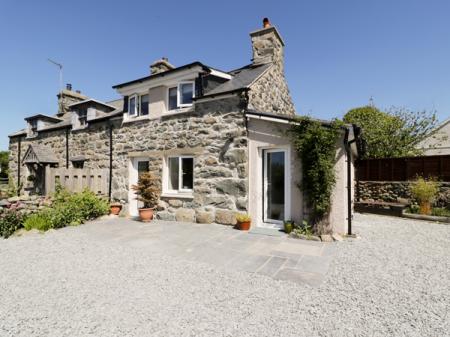 2 Borthwen Cottages, Dyffryn Ardudwy