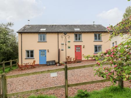 Plum Cottage, Crediton