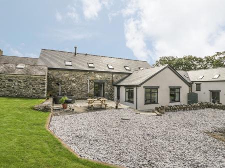 Storws, Pentraeth, Gwynedd