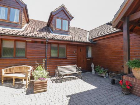 Heron Cottage, Wayford, Norfolk