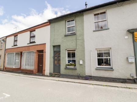 7 Bell Street, Talgarth, Powys