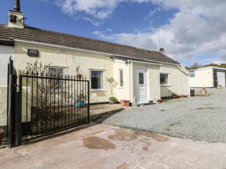 Sleeper Cottage, Gwalchmai