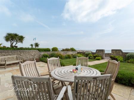 Beach View Apartment 2, Greenhill, Dorset