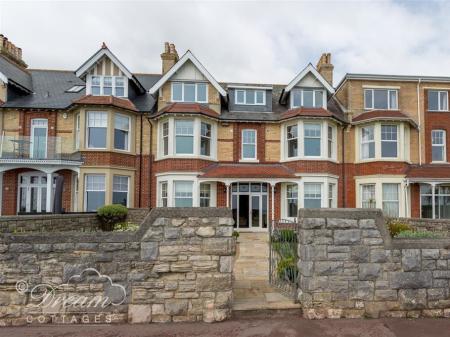 Beach View Apartment 3, Greenhill, Dorset