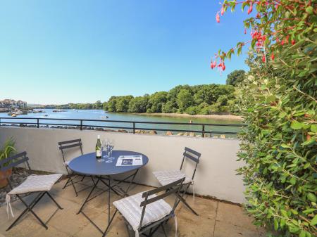 1 Crabshell Quay, Kingsbridge, Devon