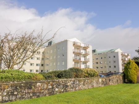 30 Castlebay Court, Largs, Strathclyde