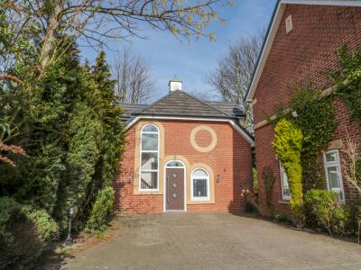 Self Catering Cottages Near Tynemouth Castle And Priory Tyne And
