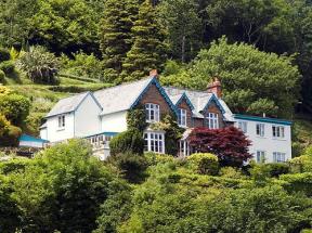 Pine Lodge Guest House, Lynton, Devon