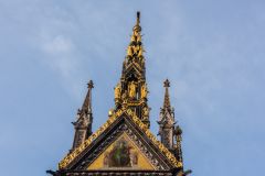 The peak of the memorial