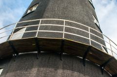 Alford Five Sailed Windmill, The exterior walkway