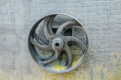 Alford Five Sailed Windmill, The crankshaft pulley