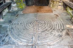 The maze in the church porch