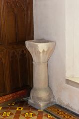 Norman pillar piscina