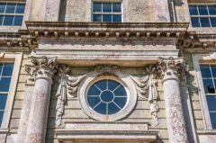 Appuldurcombe House, House frontage detail