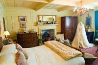 Athelhampton House, The Yellow Bedroom