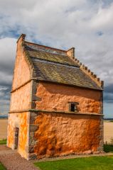 The 1583 doocot