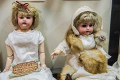 A pair of Edwardian dolls