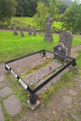 Rob Roy's grave at Balquhidder