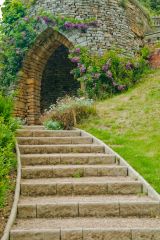 Path to one of the summer houses