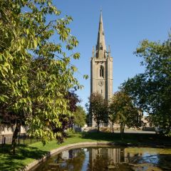 St Nicholas church (c) Dave Hitchborne