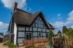 Bredon, Another pretty thatched cottage on Church Street