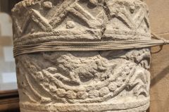 The piscina bowl carvings