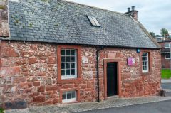 The front entrance to the museum