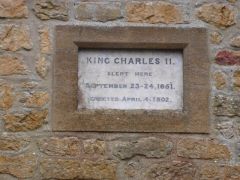 Plaque on King Charles Cottage (c) Nigel Mykura