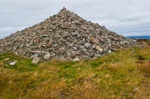 Cairn O'Mount