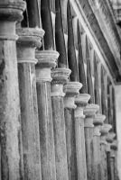 Canterbury Cathedral, Columns, Chapter House