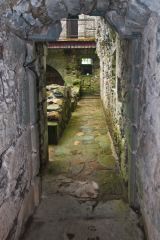 Carnasserie Castle, An internal passage