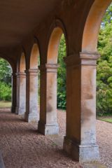 Italianate garden columns