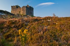 Approaching the castle from the land bridge