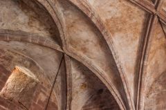 Another look at the vaulted ceiling