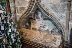 Medieval effigy of a woman