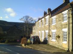 Traditional cottages (c) Gordon Hatton