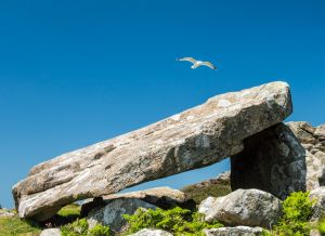 Coetan Arthur (Arthurs Quoit) Burial Chamber