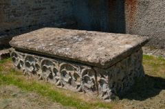 Combe Longa, St Laurence Church, 14th century table tomb