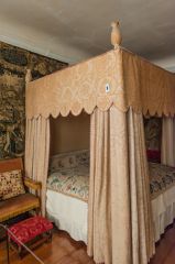 Cotehele, Bedchamber, first floor