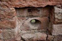 Crichton Castle, Gun port