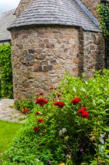 The exterior turret stair