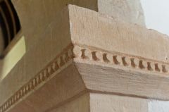 Daglingworth, Holy Rood Church, Chancel arch capital