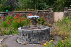Garden fountain