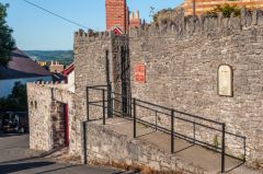 Entrance to the wall walk off Love Lane