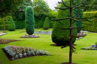 Dirleton Castle, Ornamental garden