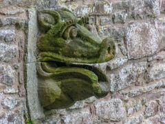 Doune Castle, A grimacing boar gargoyle