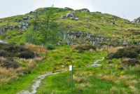 Dunadd Fort, Ascending the dun